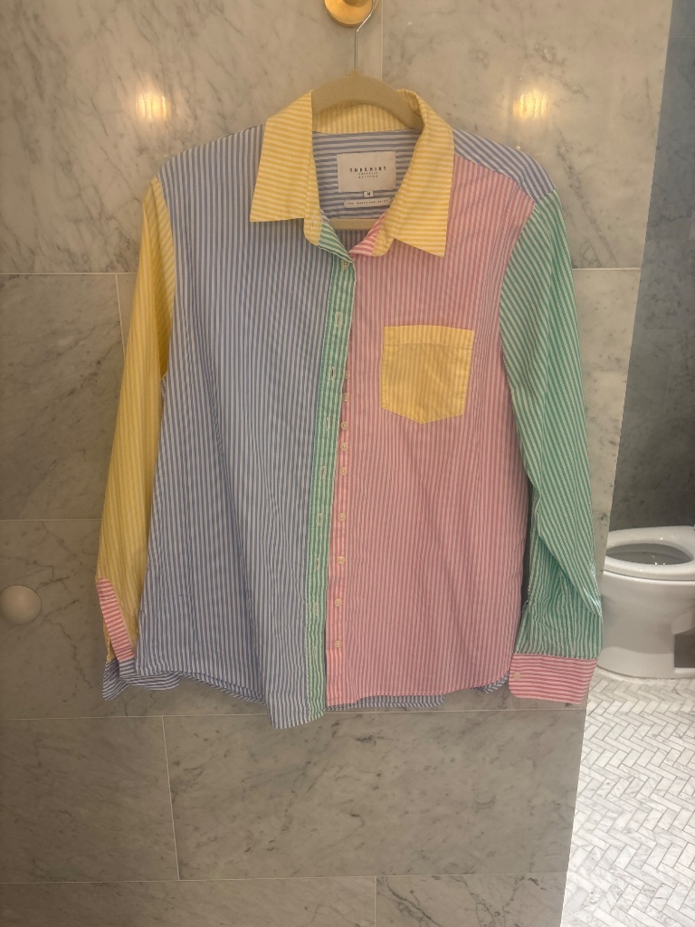 The shirt Rochelle behrens M boyfriend shirt - Picture 2 of 2